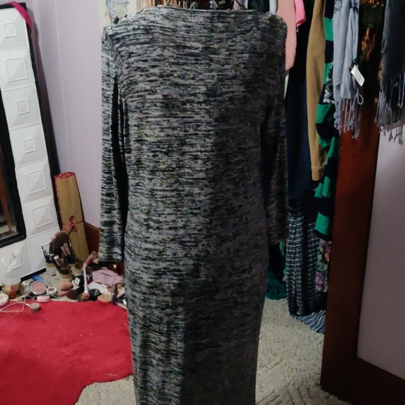 Long dress - Picture 4 of 5